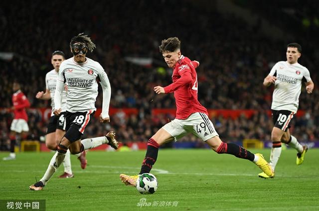 梅卡的青春 梅卡的青春